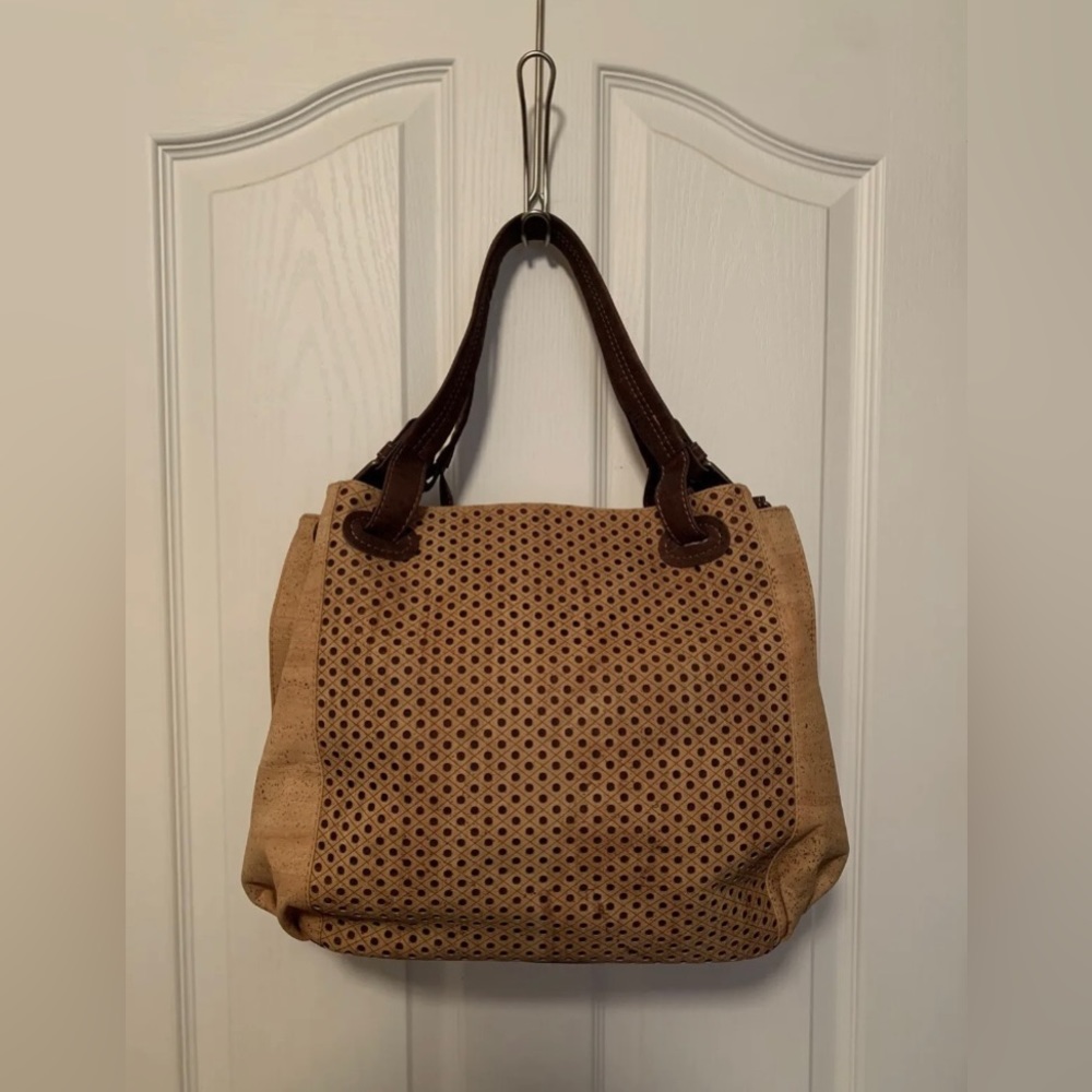 New Artelusa Cork Natural and Chocolate Brown Crossbody Bag Purse ~ NWOT